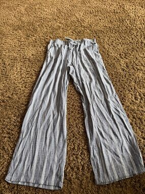 Wide Leg Striped Linen-Blend Pants - Gray